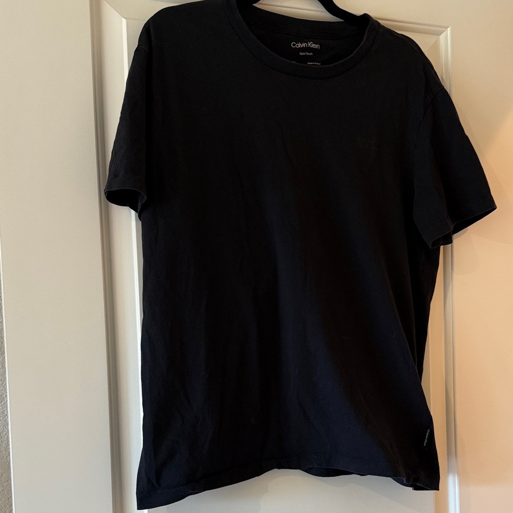 Calvin Klein Men's Classic Black Tee
